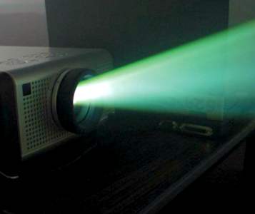 Не включается телевизор, вызов телевизионного мастера. Ремонт проекторов в Чехове, вызов телевизионного мастера.